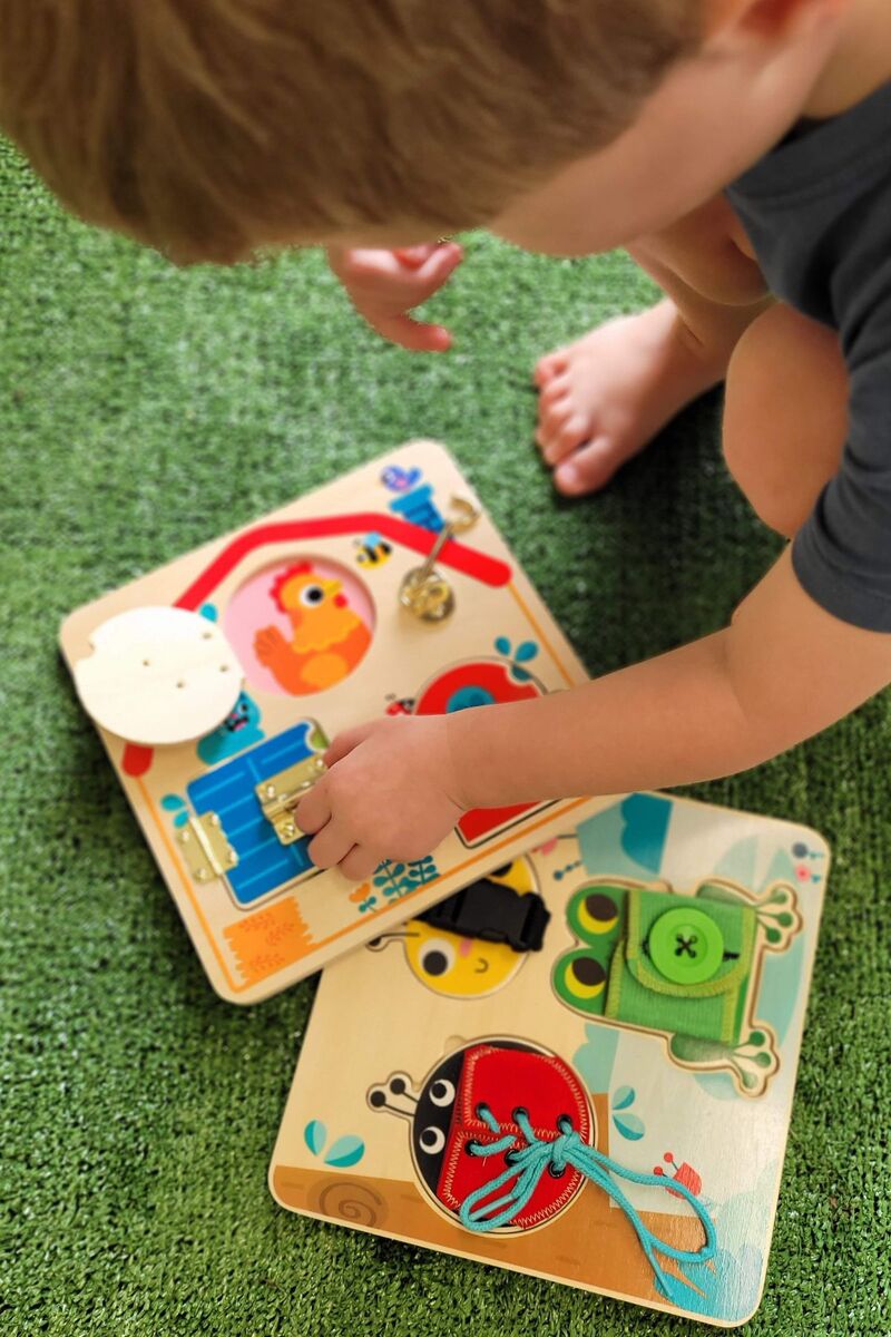 BASIC SKILLS LACING BUTTONS WOODEN PUZZLE BOARD